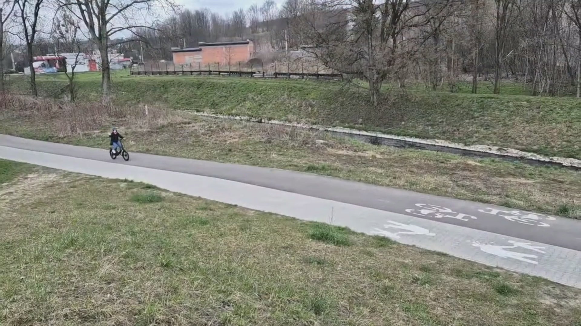 Load video: 